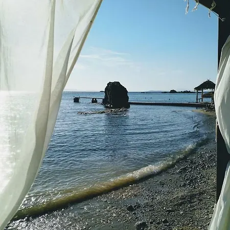 New Seafront Studio *