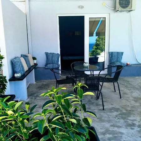 New Seafront Studio Casa rural *